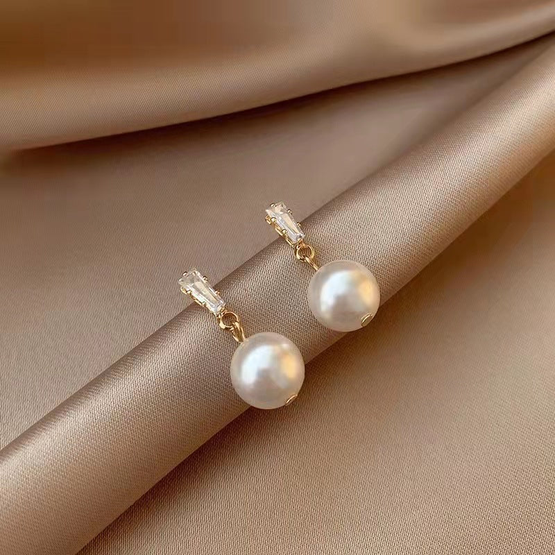 Wholesale S925 Silver Needle Earrings